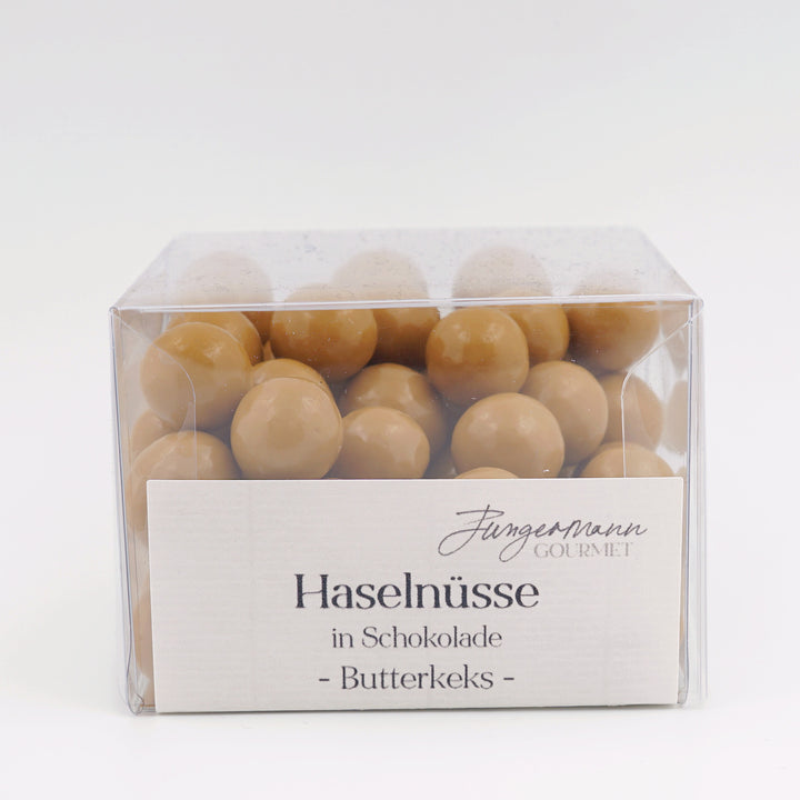Haselnüsse in Schokolade Butterkeks