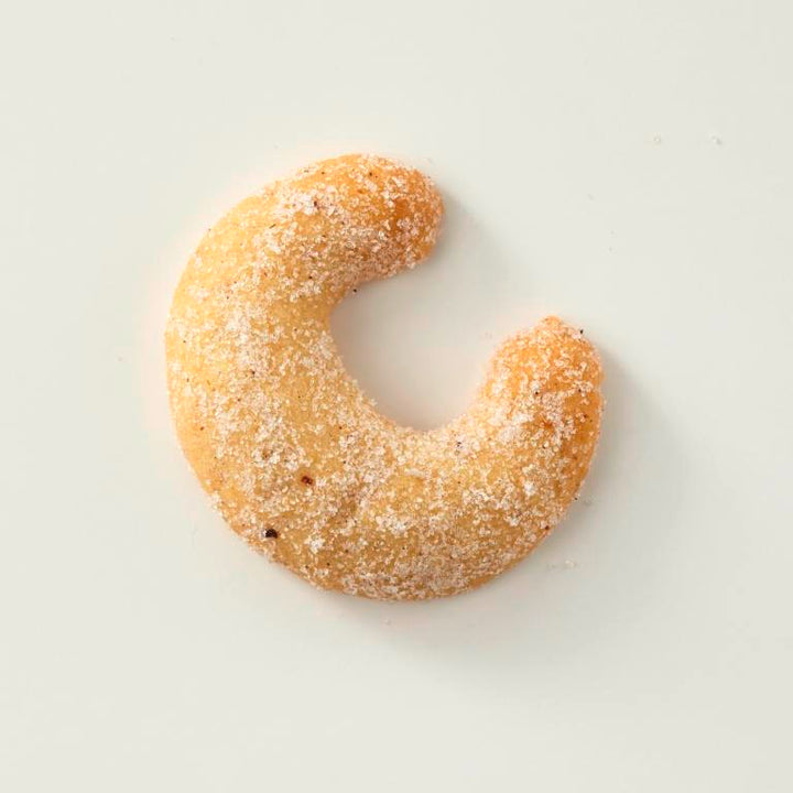 Vanillekipferl von Jungermann Gourmet – Originalaufnahme des Gebäcks mit sichtbarer Form und Oberfläche.
