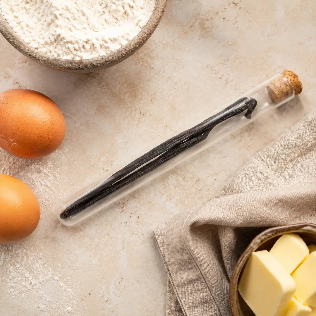 Jungermann Gourmet Bourbon Vanilleschoten mit Mehl, Eiern und Butter