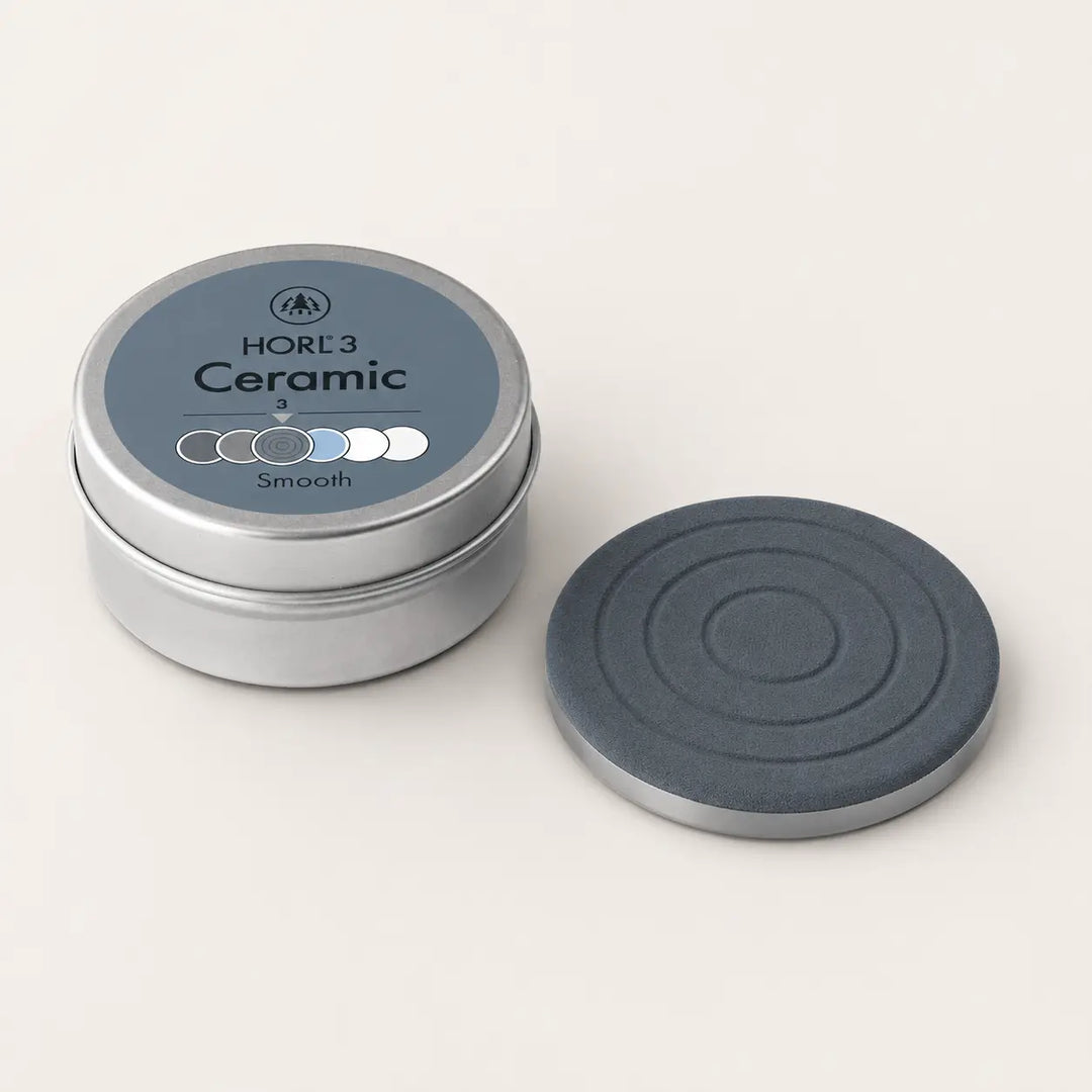 HORL3 Keramik glatt Abziehscheibe mit Originaldose als Produktmotiv