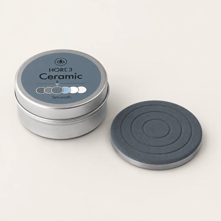 HORL3 Keramik glatt Abziehscheibe mit Originaldose als Produktmotiv
