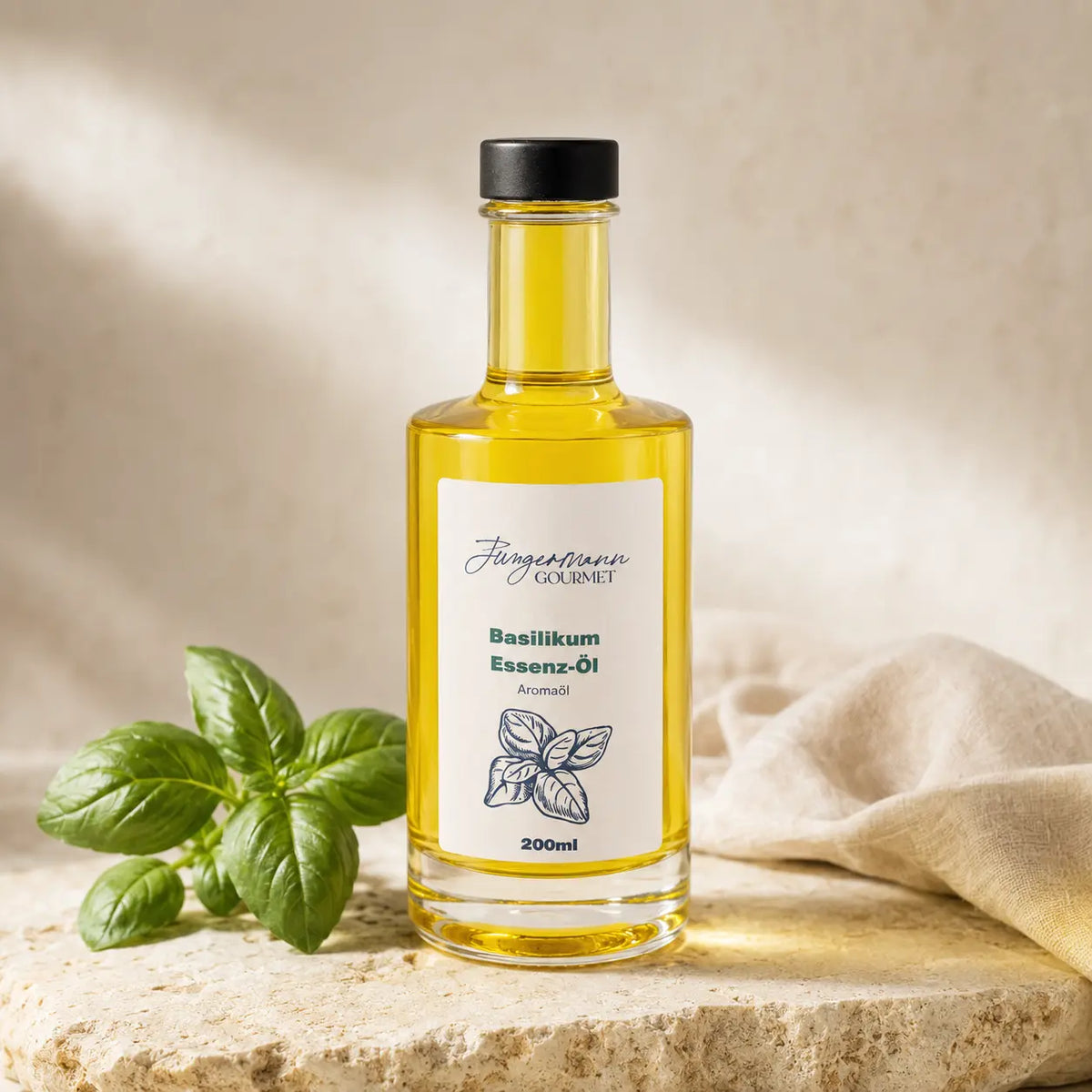Basilikum-Essenzöl von Jungermann Gourmet in der 200-ml-Flasche