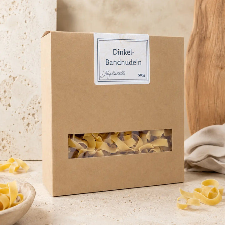 Dinkel-Bandnudeln von Jungermann Gourmet in der 500-g-Packung als Premium-Packshot