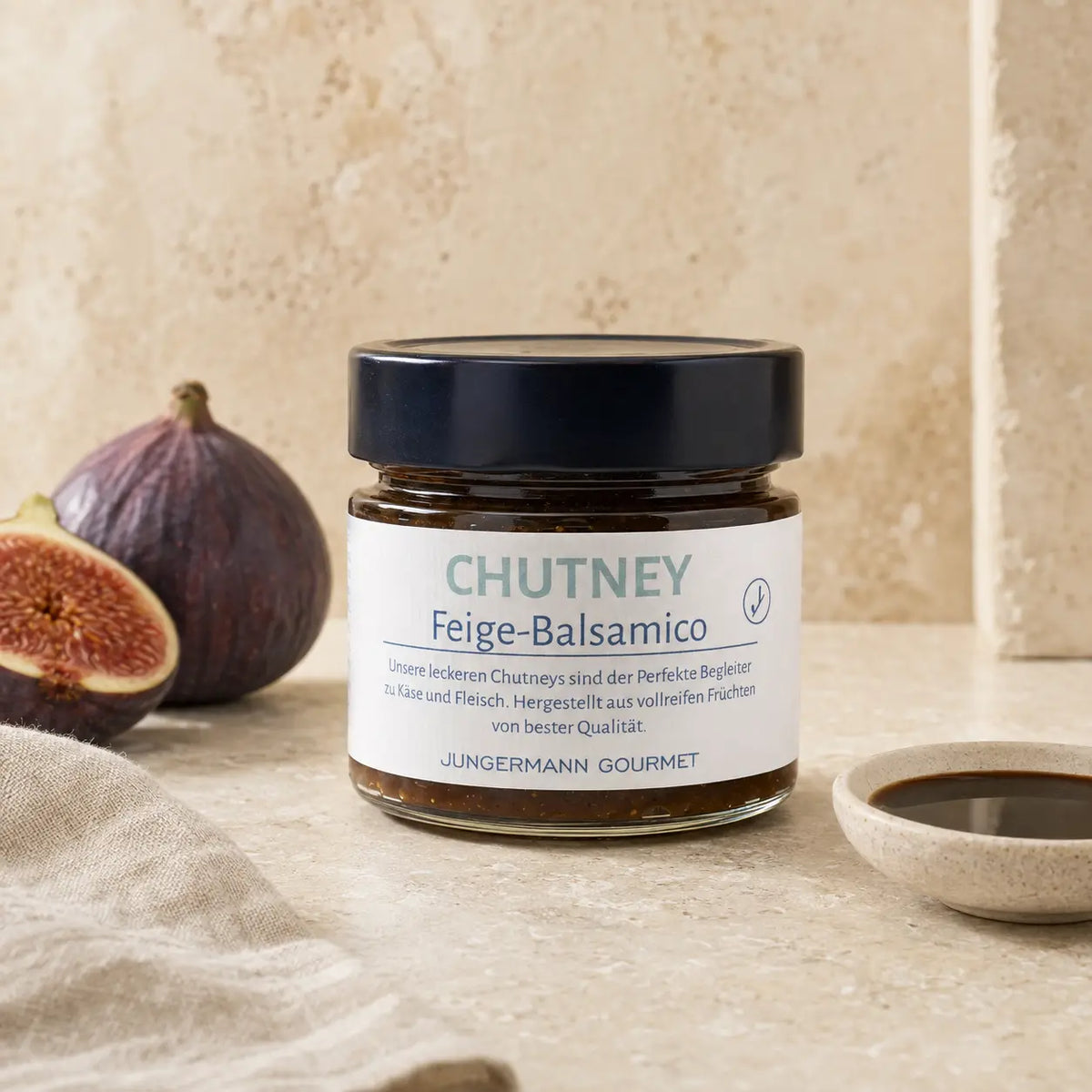 Feigen-Balsamico-Chutney von Jungermann Gourmet im Glas als Premium-Packshot