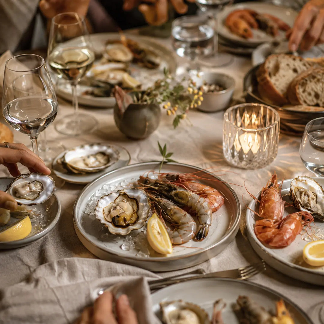 Fisch und Meeresfrüchte – gemeinsames Abendessen mit Austern und Garnelen