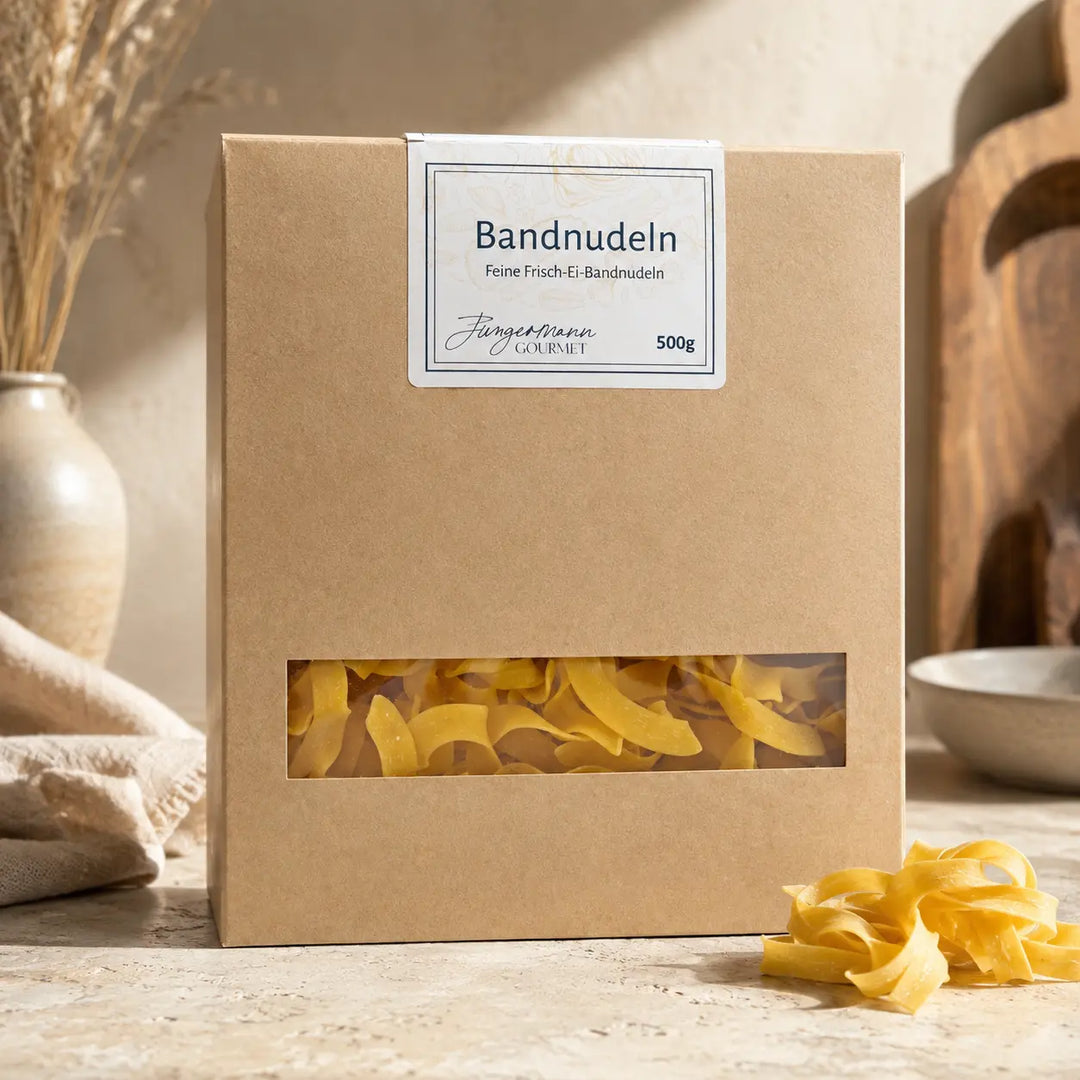 Jungermann Gourmet Frisch-Ei Bandnudeln in der Kraftpapierschachtel