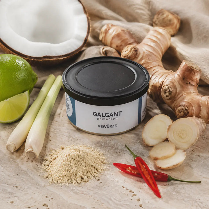 Galgantwurzel gemahlen von Jungermann Gourmet – mit Galgantwurzel, Zitronengras, Limette, Kokos und Chili