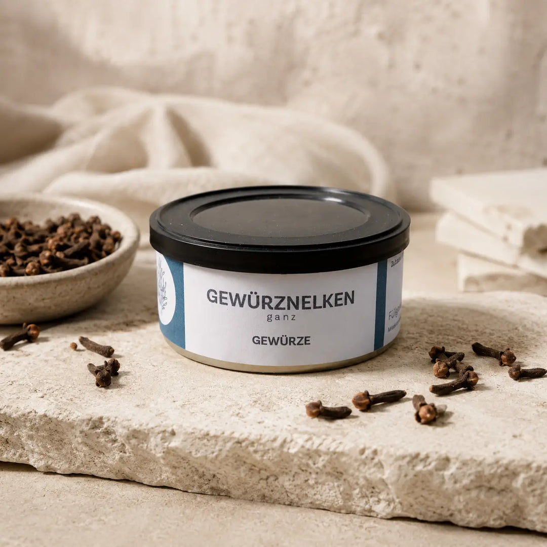 Gewürz-Nelken ganz von Jungermann Gourmet – Packshot der Gewürzdose
