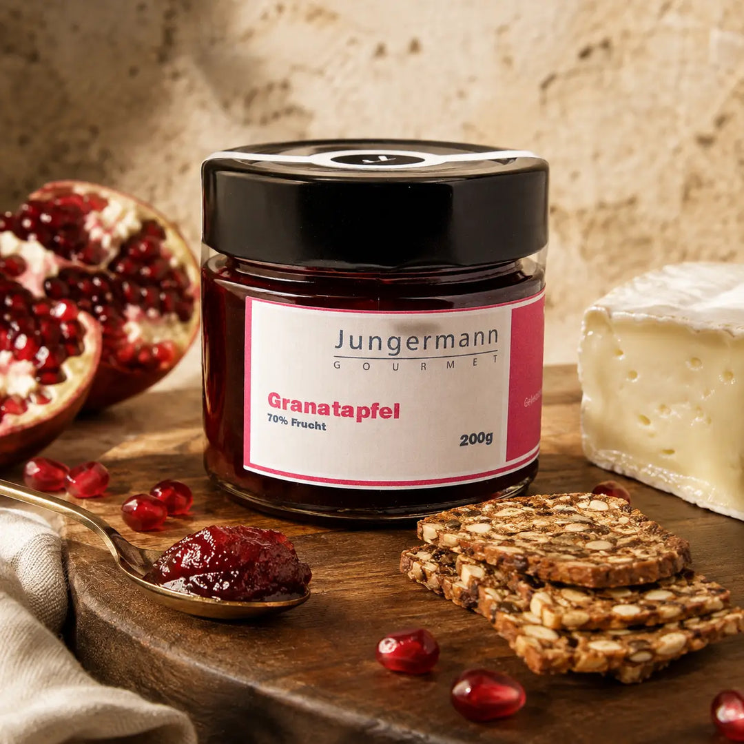 Jungermann Gourmet Granatapfel Aufstrich zu Weichkäse und Knäckebrot