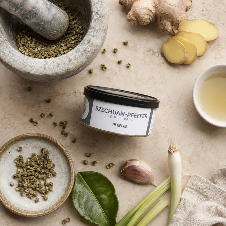 Jungermann Gourmet grüner Szechuanpfeffer mit Mörser, Ingwer und Aromaten