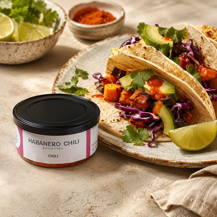 Jungermann Gourmet Habanero Chili gemahlen zu Gemüse-Tacos mit Avocado