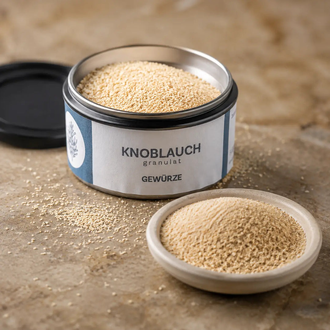 Feines Knoblauchgranulat aus der originalen Jungermann-Gourmet-Gewürzdose im Detail