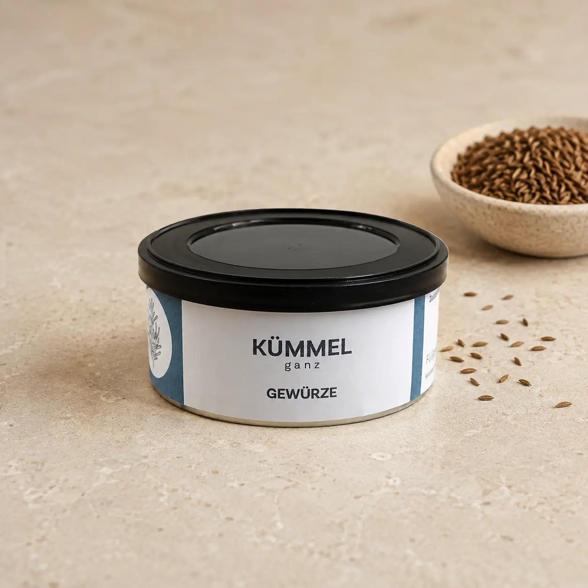 Kümmel ganz von Jungermann Gourmet in der originalen flachen Gewürzdose