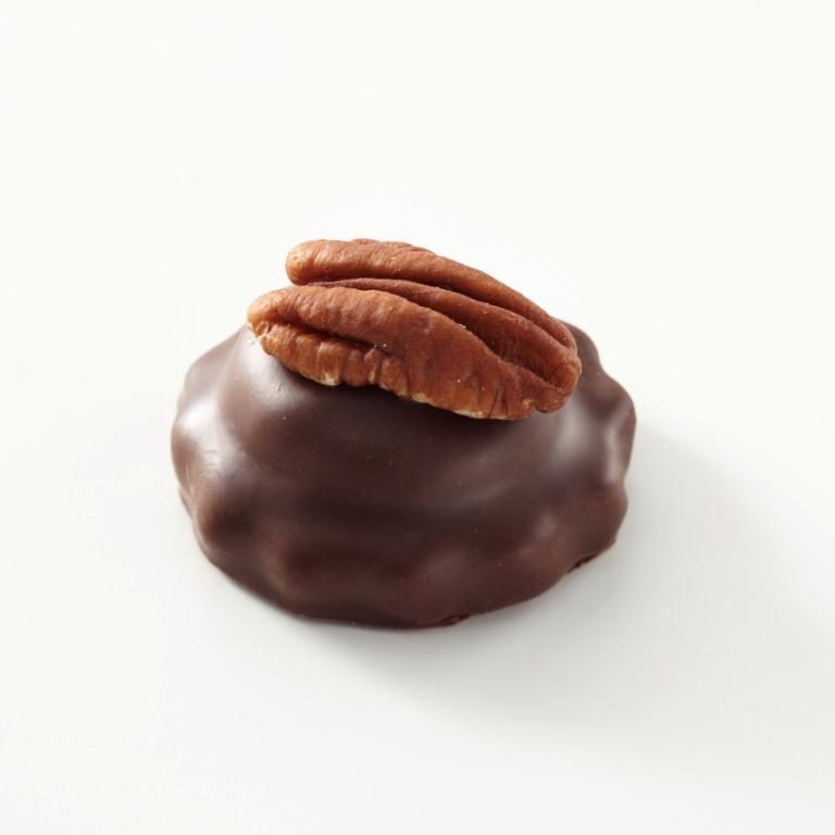 Walnusstraum von Jungermann Gourmet – Originalaufnahme des Gebäcks mit sichtbarer Form und Oberfläche.