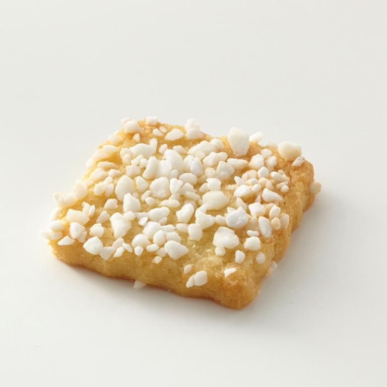 Butterkeks mit Hagelzucker von Jungermann Gourmet – Originalaufnahme des Gebäcks mit sichtbarer Form und Oberfläche.